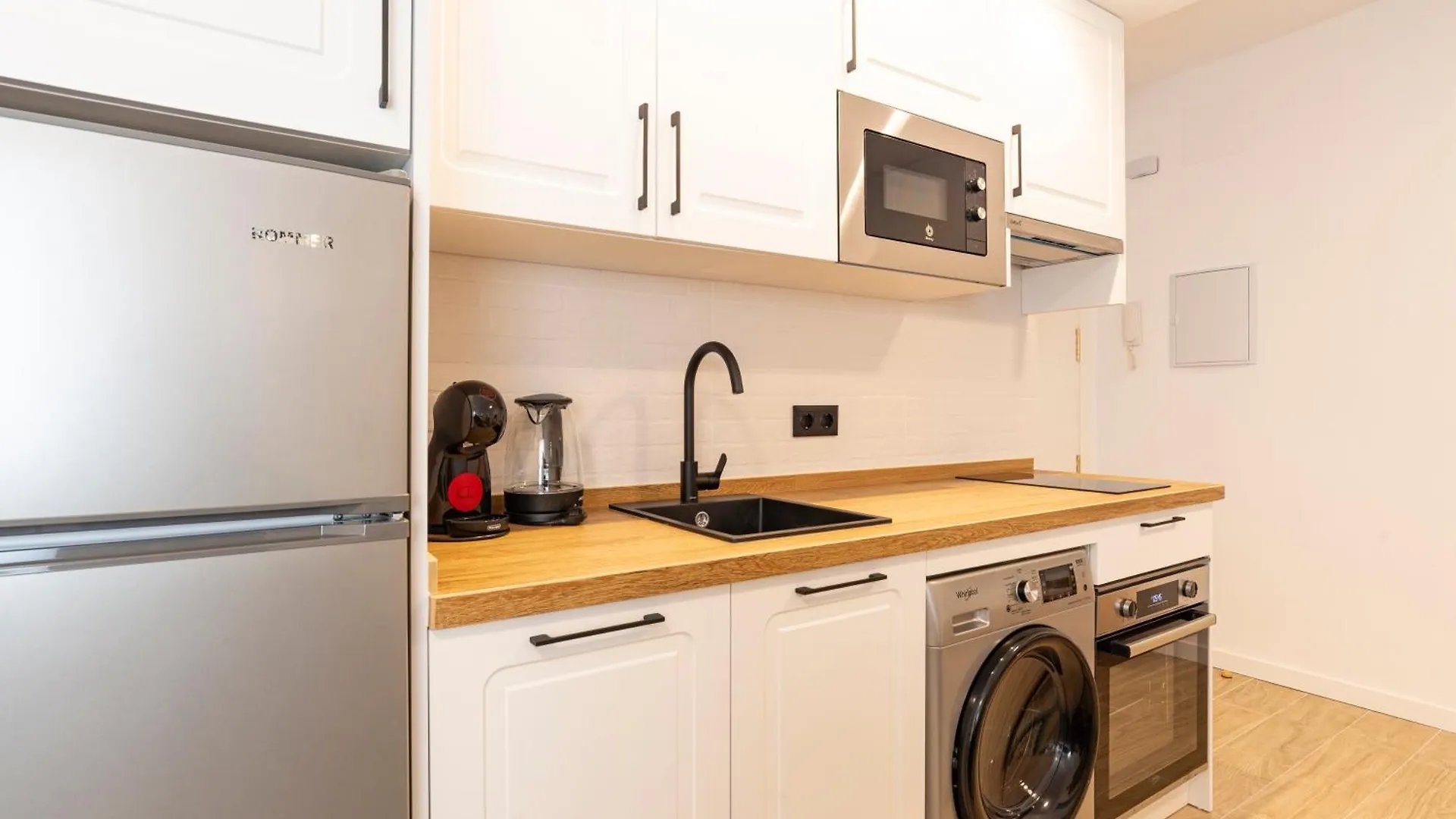 II Cozy & Modern Apartment Ayr Malaga Spain